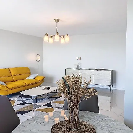 Horizon Bleu Vue Dernier Etage Clim Saint-Laurent-du-Var